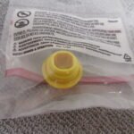Briggs LO206 Yellow Oil Cap #281658S