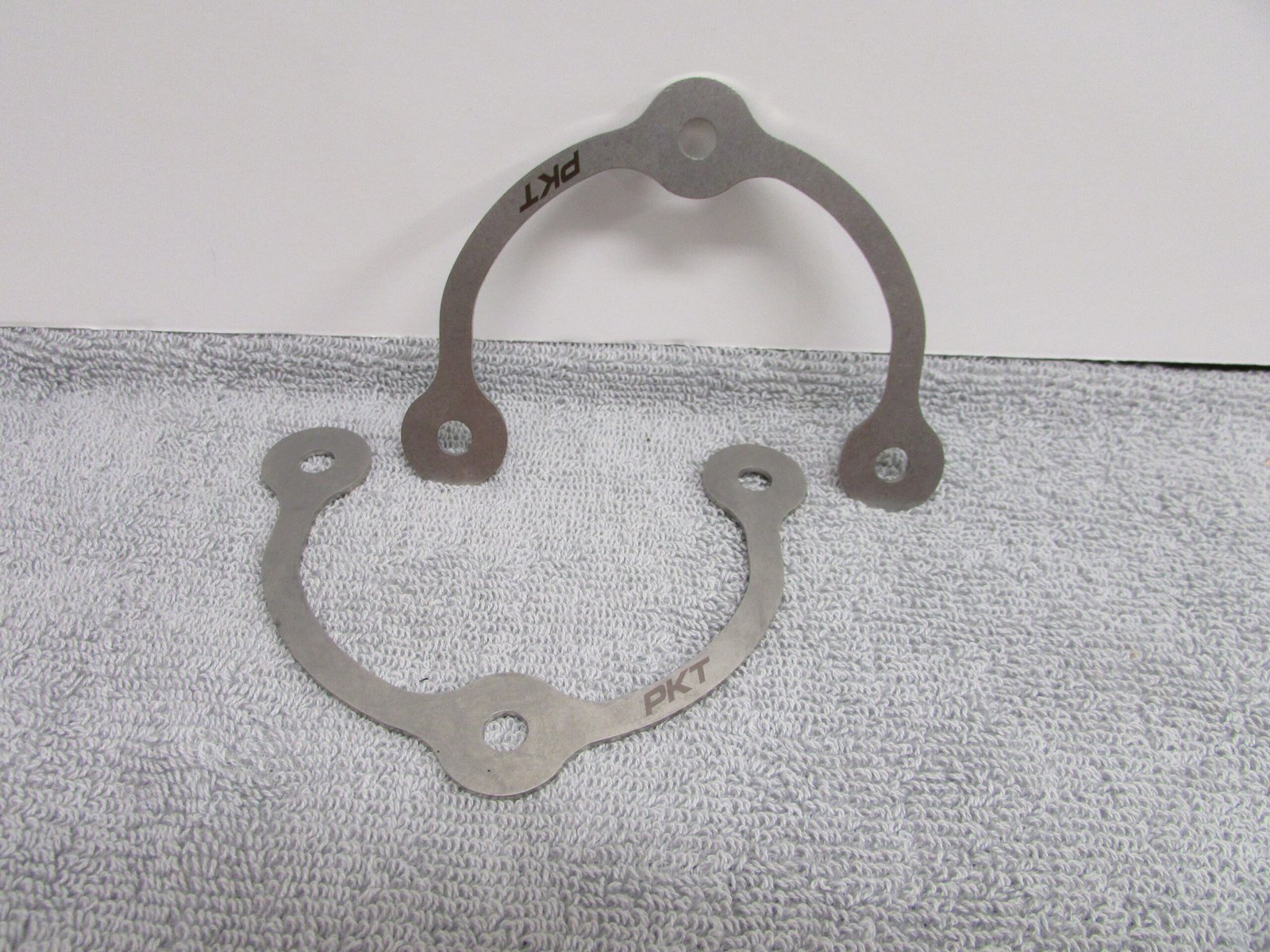 cass hangers PKT Cassette Hanger "AM29" - Image 1