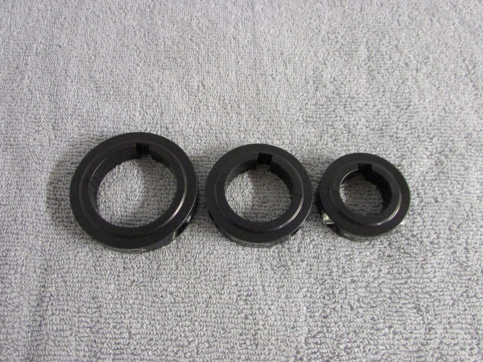 pkt collar 1 PKT Axle Collars 50 & 40mm 2pc Aluminum - Image 1